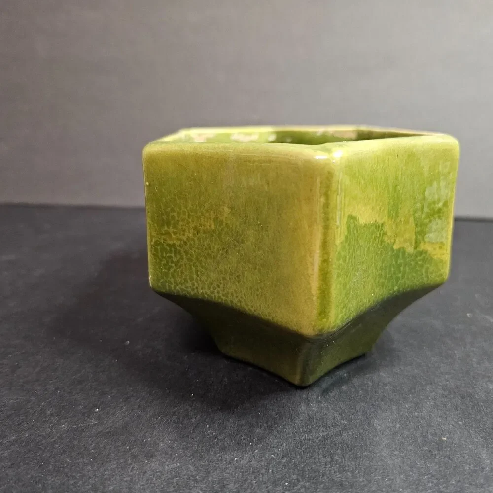 Vtg Haeger Hexagon Flower Pot Green 8.5